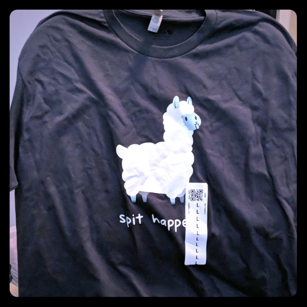 Men's Graphic Tee - Spit Happens - L